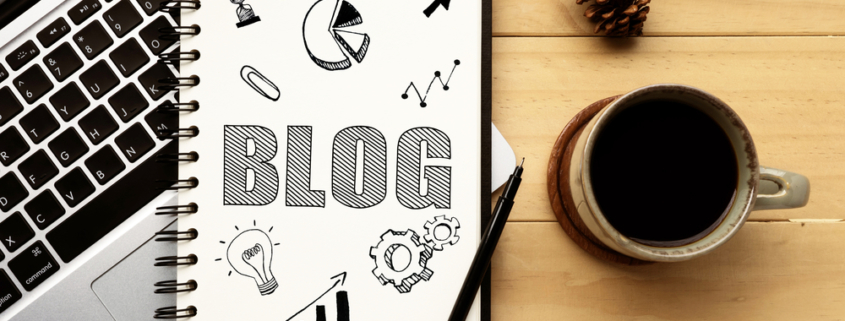 Blog Kaffeetasse und Tannenzapfen